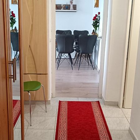 Veronica Apartman Szekesfehervar Exterior photo
