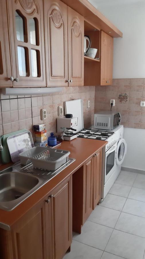 Veronica Apartman Szekesfehervar Exterior photo