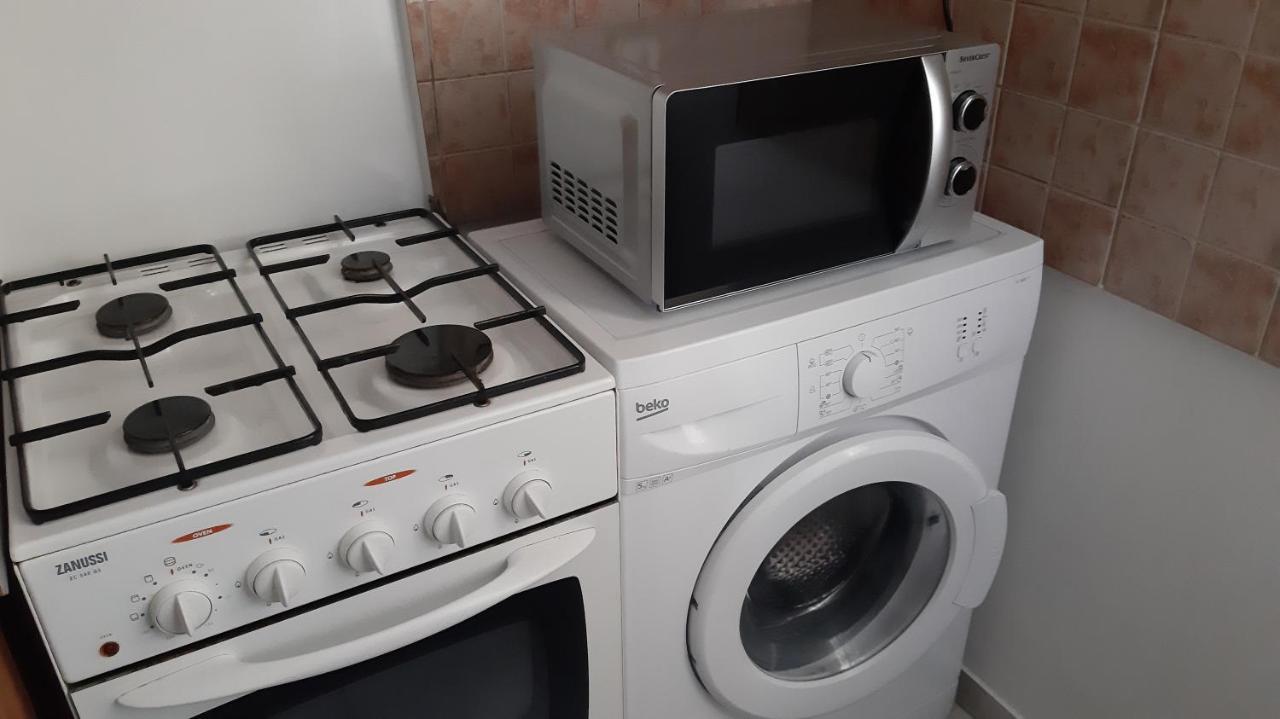 Veronica Apartman Szekesfehervar Exterior photo